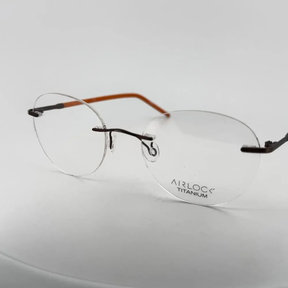 Airlock eyeglasses frame